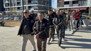 Edirne, İstanbul, Tekirdağ ve Düzcede kaçakçılık operasyonu: 16 şüpheliden 5i tutuklandı