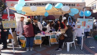 Edirnede üniversite öğrencileri diyabet farkındalığı için etkinlik düzenledi