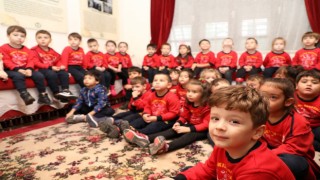 Edremit Belediyesi Atatürk Kültür Evine ziyaretçi akını