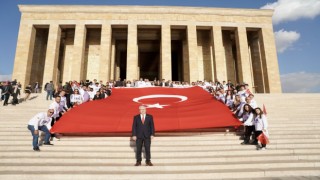 Ege Üniversitesi Heyeti, Cumhuriyetin 100. Yılında Atatürkün huzurunda