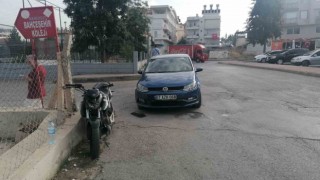 Ehliyetsiz 16 yaşındaki sürücü otomobili sollamaya çalışırken yaralandı