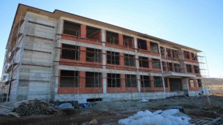 Elazığ Belediyesi tarafından inşa edilen okulda sona yaklaşılıyor
