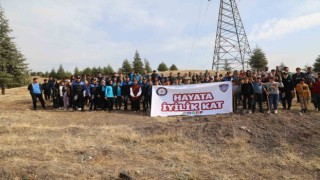 Elazığ polisi Hayata İyilik Katıyor