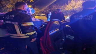 Elazığda trafik kazası: 2 yaralı