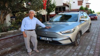 Emekli öğretmenin tekne hayali, çeki demirine takıldı