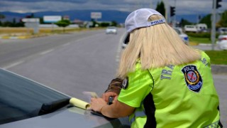 Erzincanda 72 sürücüye alkollü araç kullanmaktan ceza yazıldı