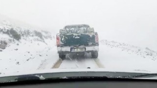 Erzurum - Tekman karayolunda kar yağışı etkili oldu