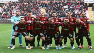 Eskişehirspor, Gölbaşı Belediyesporu mağlup etti