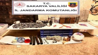 Evi patlayıcı madde imalathanesine çevirmişler