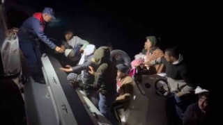 Fethiyede 26 düzensiz göçmen kurtarıldı