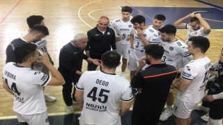 Filenin efelerinden deplasmanda net skor