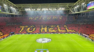 Galatasaray taraftarından Welcome to hell koreografisi