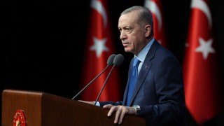 "Gardırop Atatürkçüleri ve Sosyal Medya Atatürkçüleri Türkiye'ye Zarar Verdi"