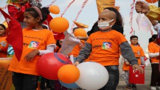 Gaziantepte lösemili çocuklar için farkındalık korteji