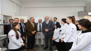 Genç girişimciler yetişiyor