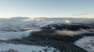 Giresun yaylalarından kartpostallık kar manzaraları