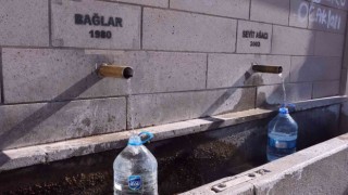 Gölbaşında Emirler Mahallesinin su sıkıntısı giderildi
