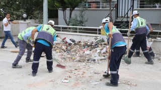 Hatay Büyükşehir Belediyesi, 15 ilçede moloz ve hafriyat temizliği yapıyor