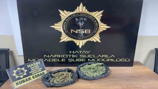 Hatayda bir araçta yapılan aramada 335 gram esrar ele geçirildi