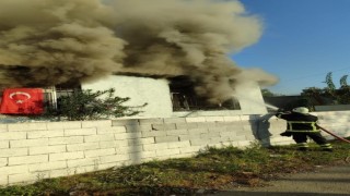 Hatayda bir meskende yangın çıktı