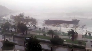 İkiye bölünen geminin tek parça halindeki son görüntüleri ortaya çıktı