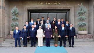 İlçelerde kamu aracılığı yürütülen hizmetler değerlendirildi