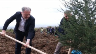 İnegölde ‘Cumhuriyete Nefes Fidanları Dikildi
