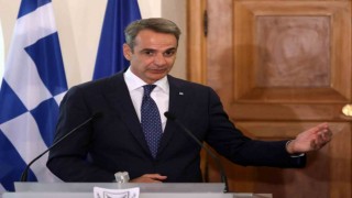 Yunan Başbakanı Miçotakis'ten İngiltere başbakanına tepki