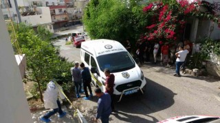 İnşaat boyacısı bekar evinde ölü bulundu
