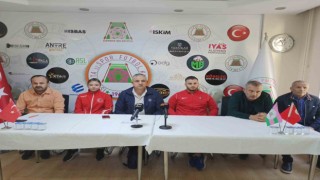 Isparta 32 Spor, güreşçilere sahip çıktı