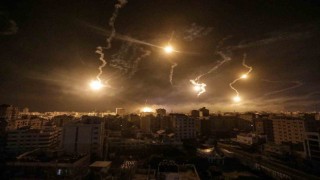 İsrailin Gazzeye düzenlediği bombardımanda 3 İsrailli esir öldü