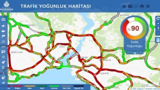 İstanbulda yağmurda trafik yoğunluğu yüzde 90a ulaştı