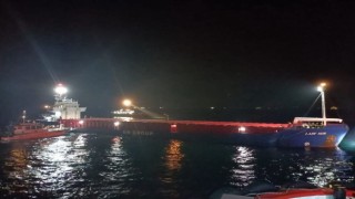 İtalyaya giden kargo gemisi İstanbul Boğazında arızalandı