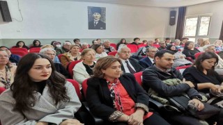 İzmirde 60 yaş üstü öğrenciler için ders zili çaldı