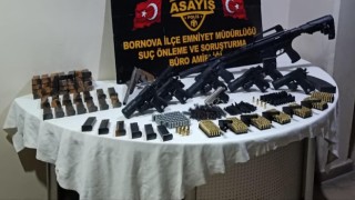 İzmirde silah ticareti şebekesine operasyonda 2 tutuklama