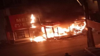 İzmirdeki kundaklamanın altından sarkıntılık iddiası çıktı