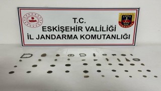 Jandarma ekiplerinden tarihi eser operasyonu