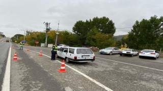Jandarmanın trafik denetiminde ceza yağdı