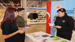 Kadınlar KADES uygulaması konusunda bilgilendirildi