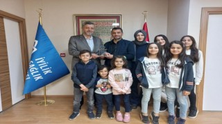 Kahramanmaraşlı yetimleri gözeten Mustafa Akgüne “İyilik Sağlık Ödülü”