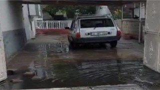Kahtayı sağanak vurdu, evleri su bastı