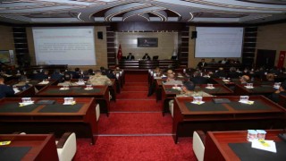Kar ve buzla mücadele için toplandılar