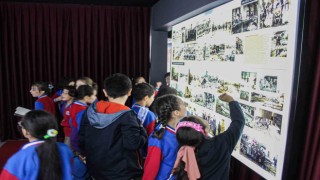 Karacabey Belediyesi Tarihi Fotoğraf Galerisine yoğun ilgi