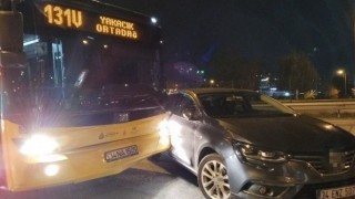 Kartalda hatalı şerit değiştiren araç İETT otobüsüne çarptı