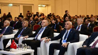 Katar Ticaret ve Endüstri Bakanından iş birliği çağrısı