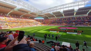 Kayserispor - Adana Demirspor maçını 9 bin taraftar izledi