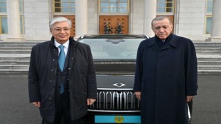 Kazak Cumhurbaşkanına Erdoğan'dan TOGG hediyesi