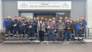 Kıdemli çalışanlara ödül verildi