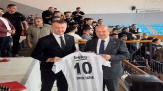 KKTC Cumhurbaşkanı Ersin Tatar, Beşiktaş Tekerlekli Sandalye Basketbol Takımının maçını izledi