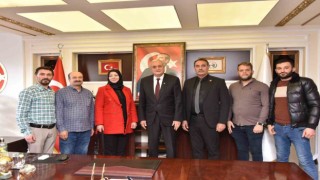 Kokoreççilerin sorunlarını dinledi
